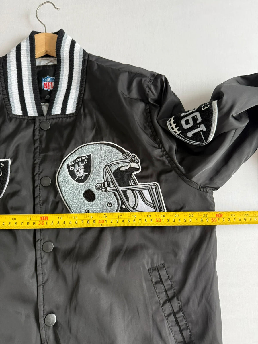 NFL Oakland Raiders Varsity Bomber Jacket Chenille Patch Black Mens • Large / L
