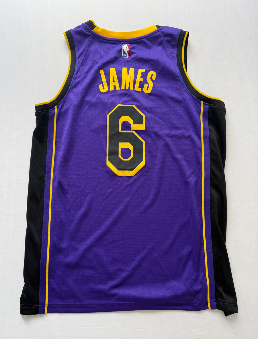 LeBron James Los Angeles Lakers Jersey – Nike Jordan Authentic Statement Edition Mens • Large/L
